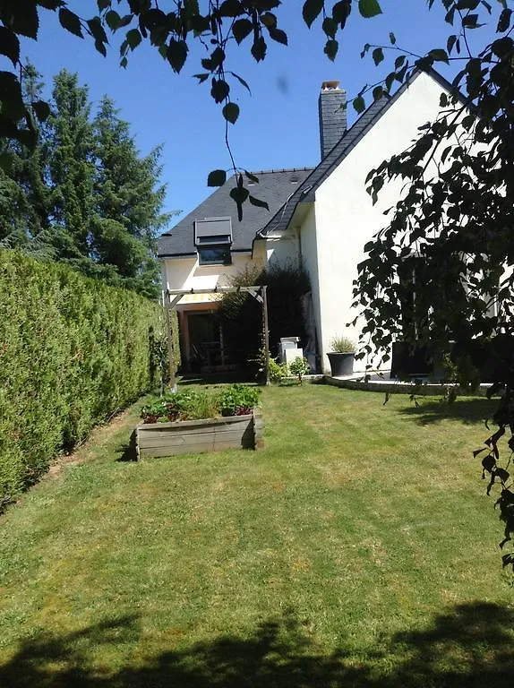 Bed & Breakfast Chambre De Kermadeleine Pontivy